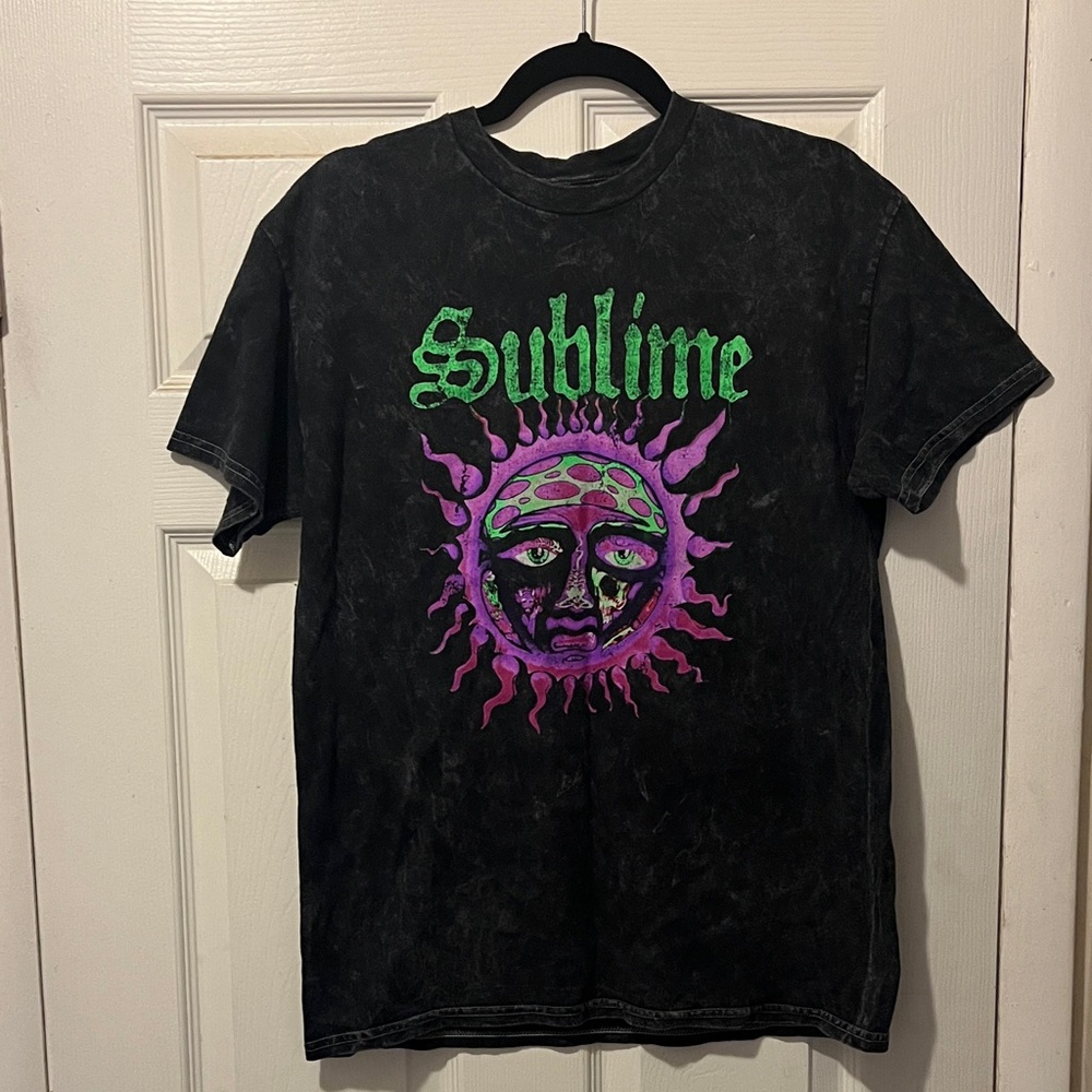 Sublime Black Graphic Tee - Short Sleeve